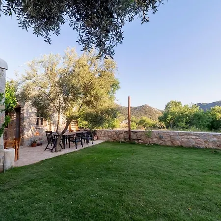 度假居 Gocakapi Iki 达特恰